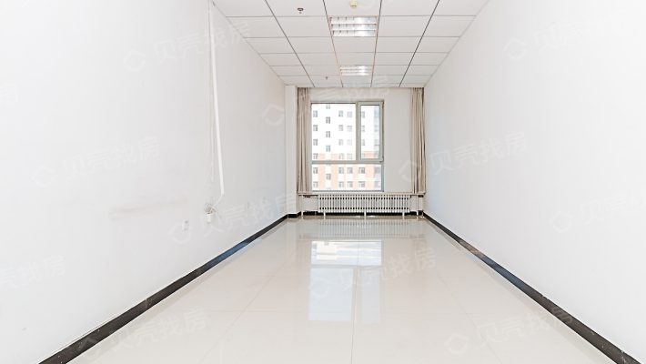 整层的一面、价位可谈、基本装修，独立走廊-客厅C