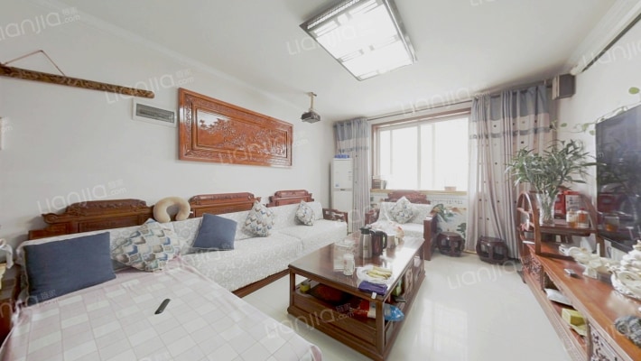 华清泉庄园二手房实景图