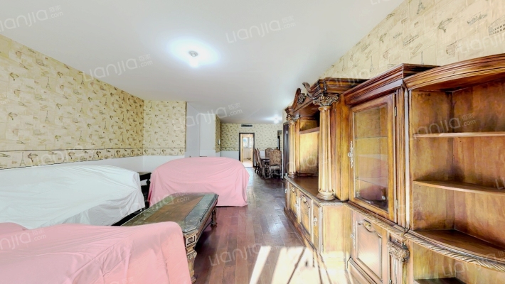 西城晶华二手房实景图