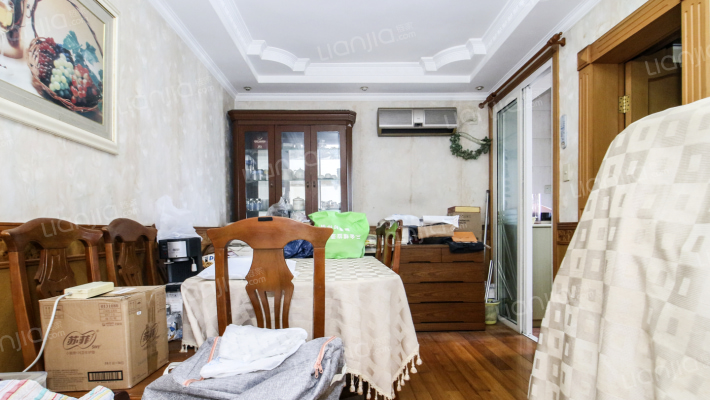 虹桥向日葵公寓二手房实景图