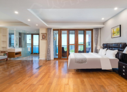 整租·半山半岛 东海湾 三期 11室2厅 跃层 南_半山半岛 东海湾 三期租房