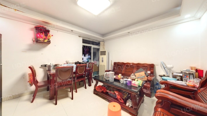 英达花园二手房实景图