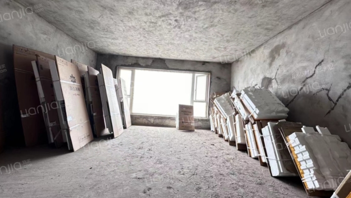 世纪大厦二手房实景图