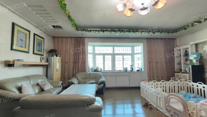 兴美花园二手房实景图