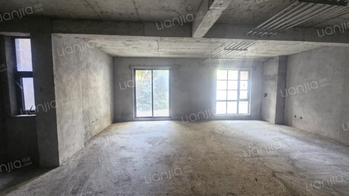 中海凯旋城一期二手房实景图