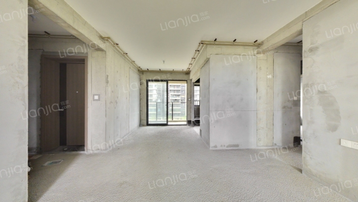 华侨城天鹅堡二手房实景图