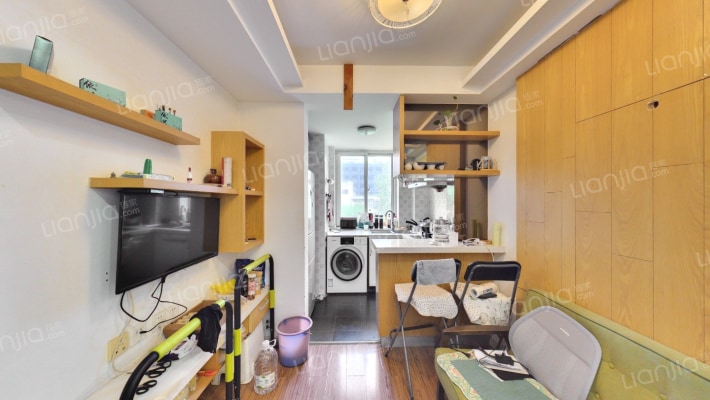 育树四条二手房实景图