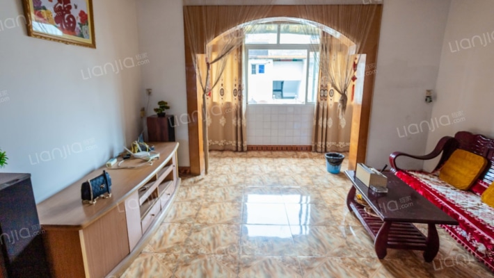 狮龙花园A区二手房实景图