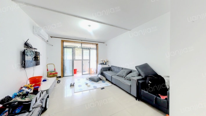 鹤鸣新苑二村二手房实景图