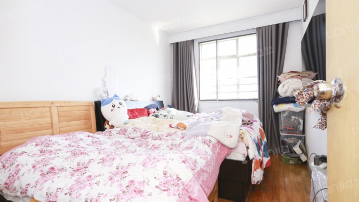 开鲁路286弄二手房实景图