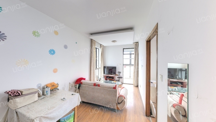 旭日华庭金棕榈南区二手房实景图