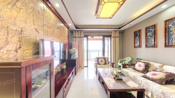 长嘉汇一期二手房实景图