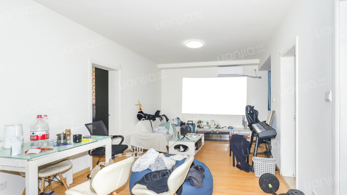 里昂公寓二手房实景图