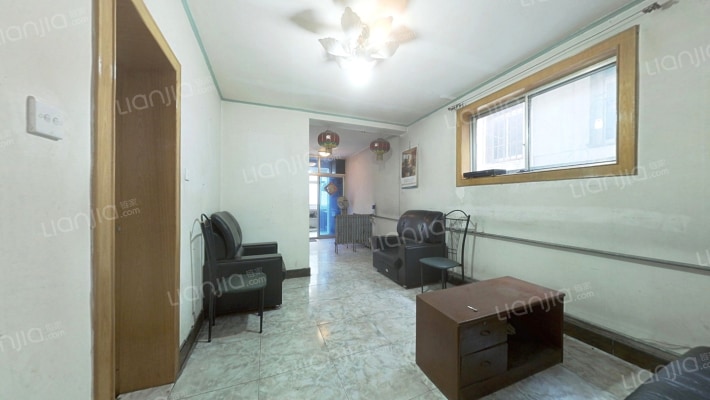 光明巷20号二手房实景图