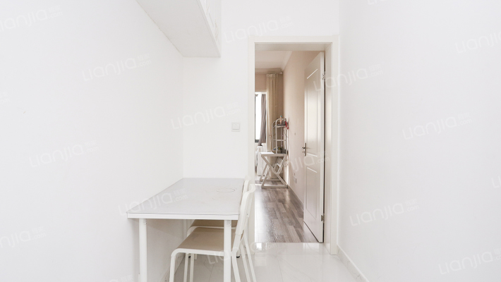 殷行路310弄二手房实景图