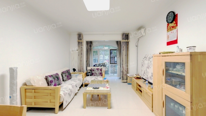 顶秀美泉小镇A区二手房实景图