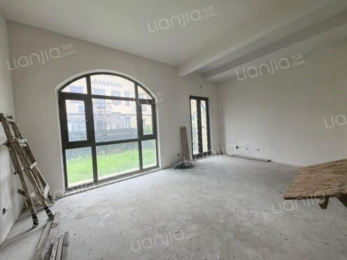 整租·淀山花城 3室2厅 东南/南/西南