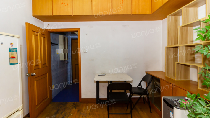 长乐路930弄二手房实景图