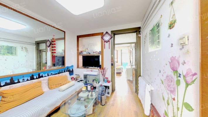 兴国路二手房实景图