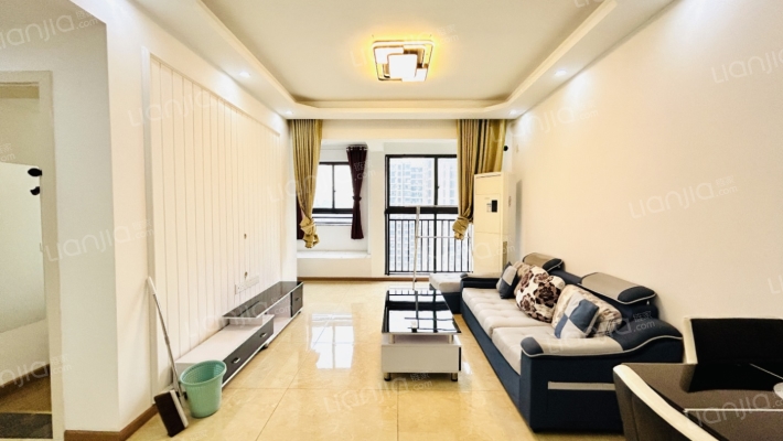 旭辉御府二手房实景图