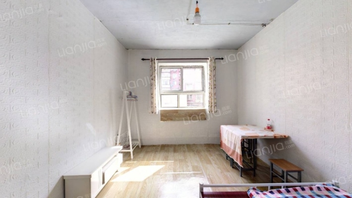 唐口新村九段二手房实景图