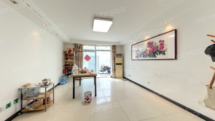 蓝天花园二手房实景图