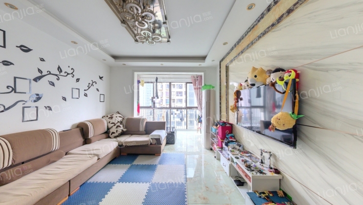 艾水清园二手房实景图