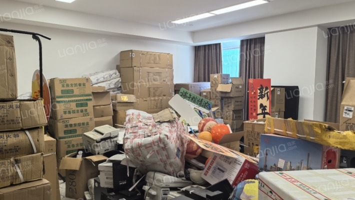 仙峰环合中心一期二手房实景图