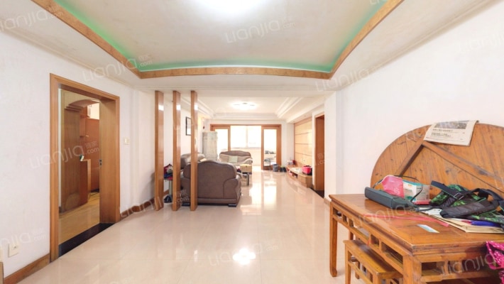 阳光华庭二手房实景图