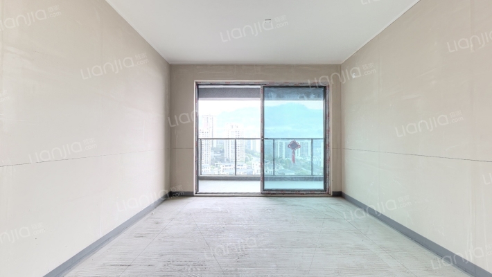 海成长江天玺二手房实景图