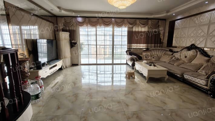 远林名苑A区二手房实景图