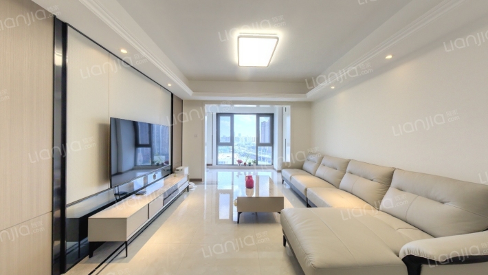 保利天玺二手房实景图