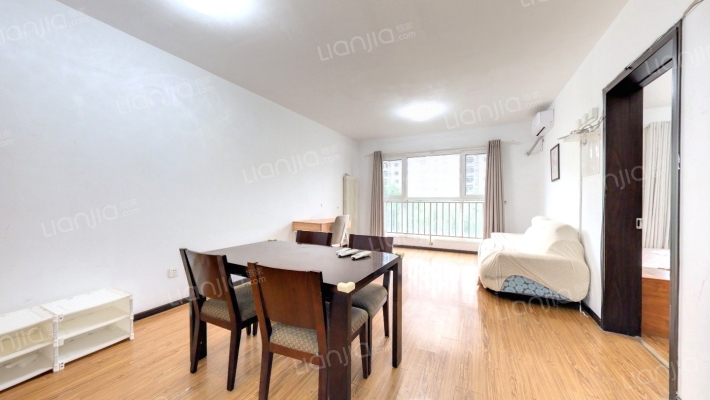 顺八条1号院二手房实景图