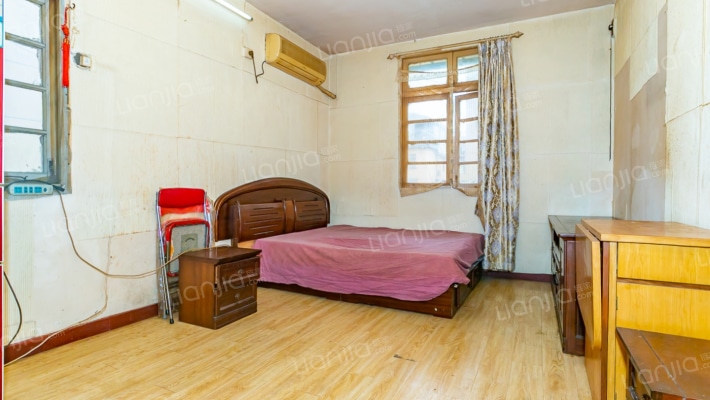 大连新村二手房实景图