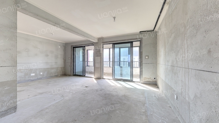 空港城2号地二手房实景图