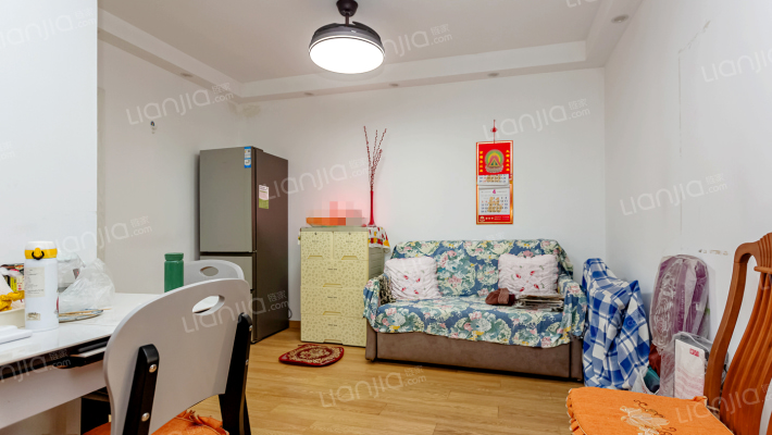 景峰苑二手房实景图