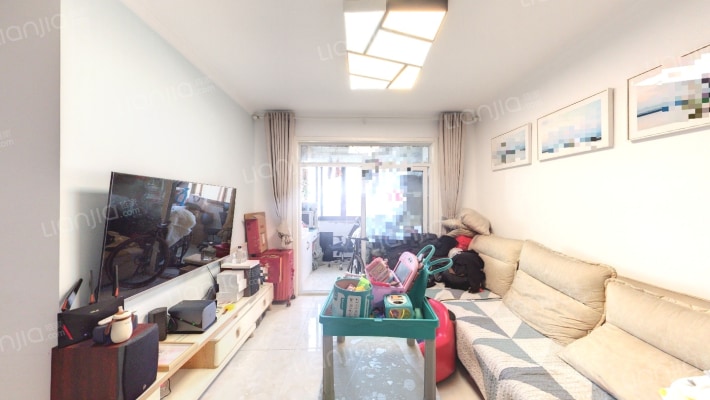 长虹世纪荣廷三期二手房实景图