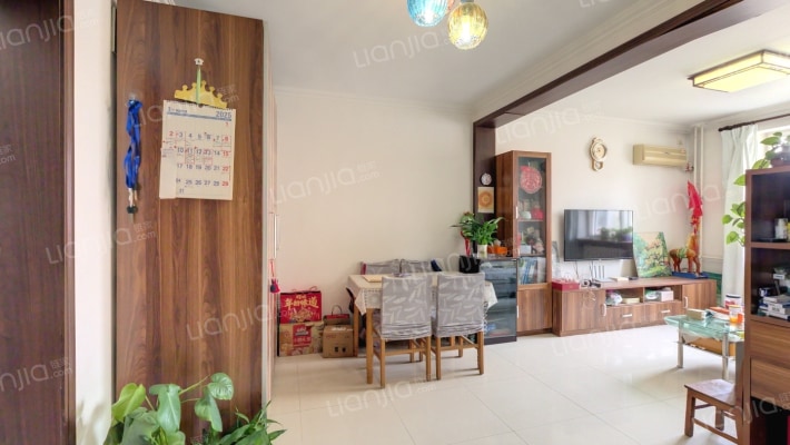 翠微路25号院二手房实景图