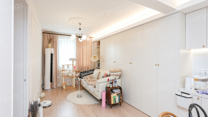 芳华路580弄二手房实景图