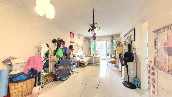 绿景新洋房二手房实景图