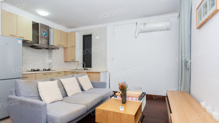 静安晶华园二手房实景图