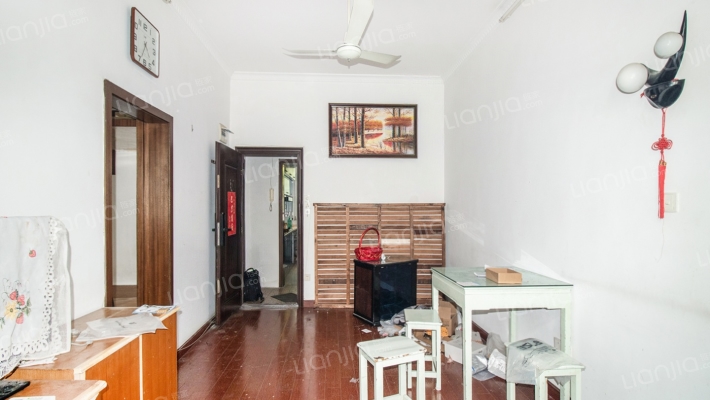 船舶新村二手房实景图