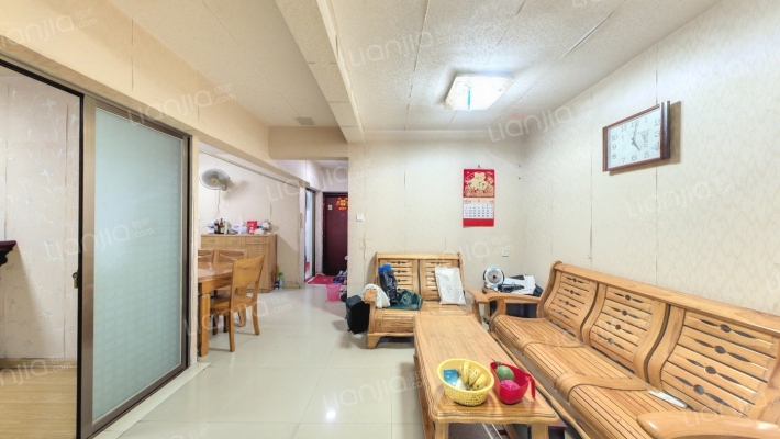 中亭街利安苑二手房实景图