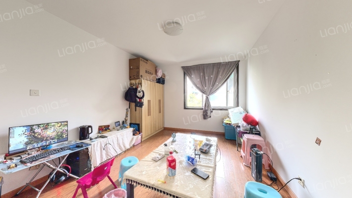 河滨丽苑二手房实景图