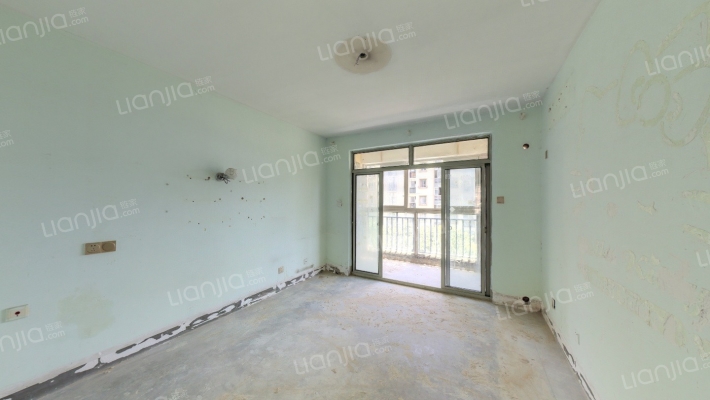 源枫景苑二手房实景图