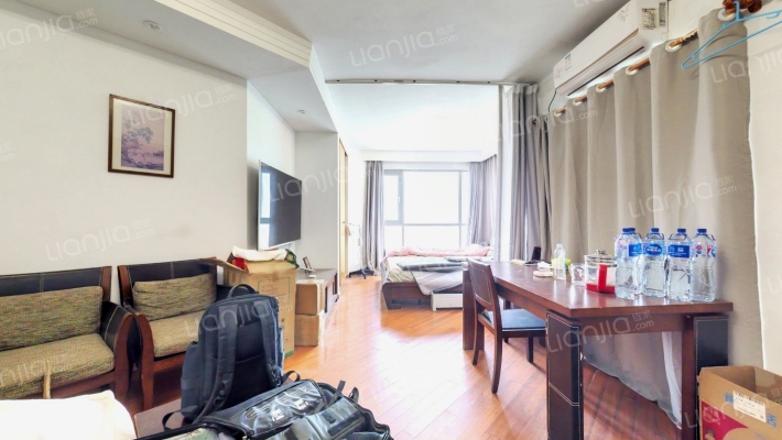 金隆置地大厦二手房实景图