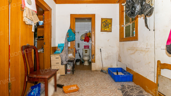 纪念一小区二手房实景图