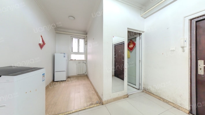 团结湖中路南三条二手房实景图