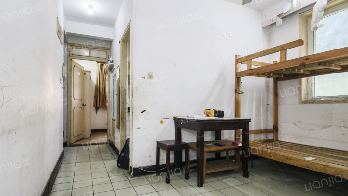 天山路1922弄二手房实景图