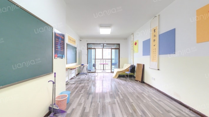 星海家园二手房实景图